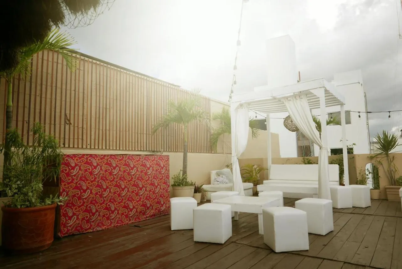 פלאייה דל כרמן Tequilita Hostel & Suites