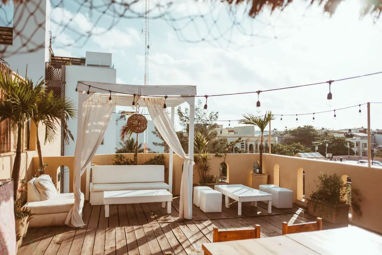Tequilita Hostel & Suites Playa del Carmen